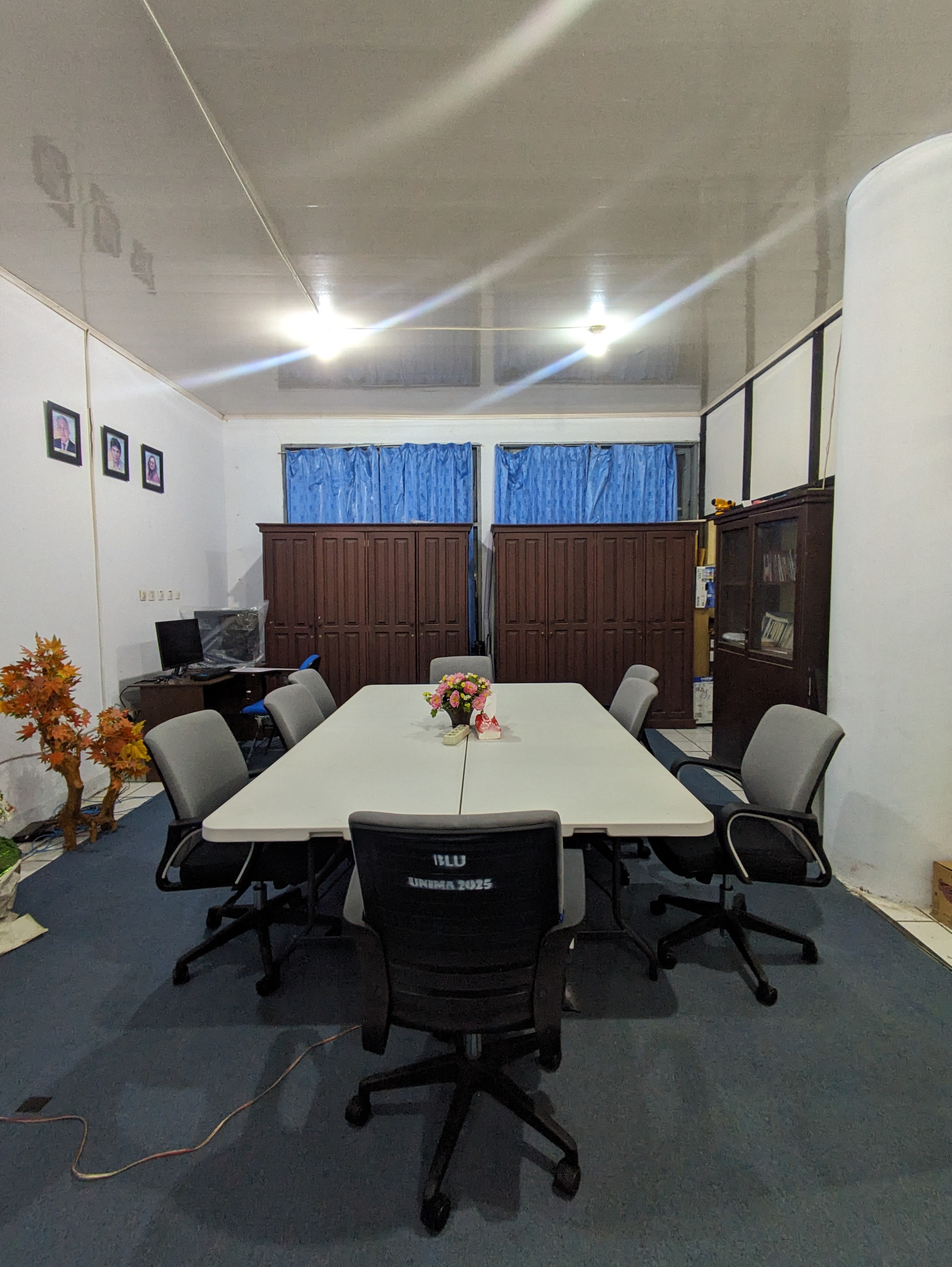 Ruang Focus Group Discussion (FGD)